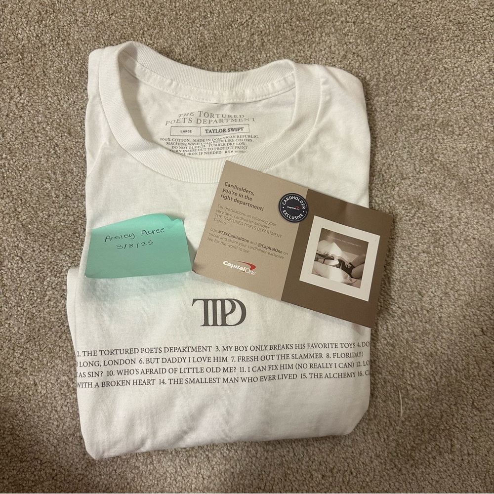 Taylor Swift Capital One Shirt  Sz L
